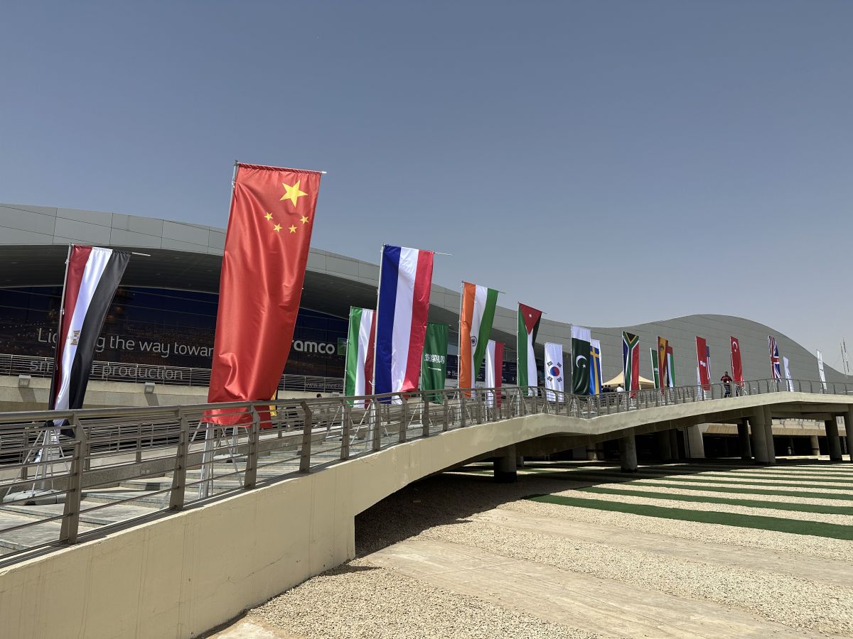 e96cf9941f793e32be14208d2d7519e.jpg e96cf9941f793e32be14208d2d7519e.jpg